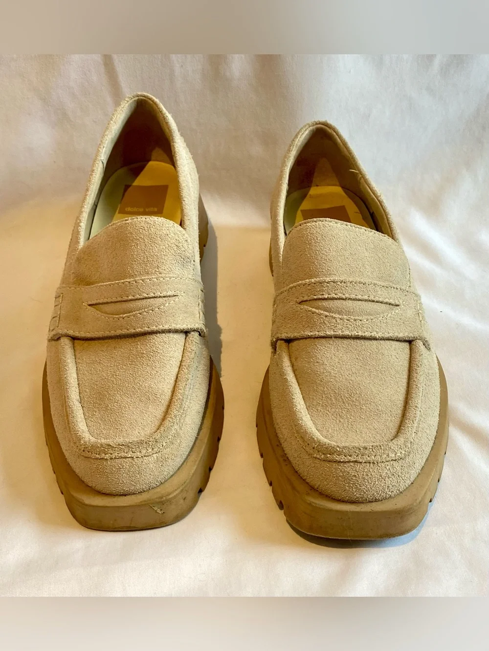 Dolce Vita Elias Beige Lug-Sole Suede Penny Loafers, size 7.5